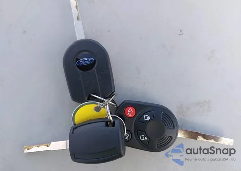 2016 Ford Focus S from USA, damaged, VIN 1FADP3E25GL366141